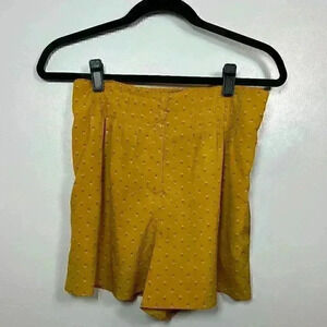 Kimchi Blue Stretch Band Shorts - Size M